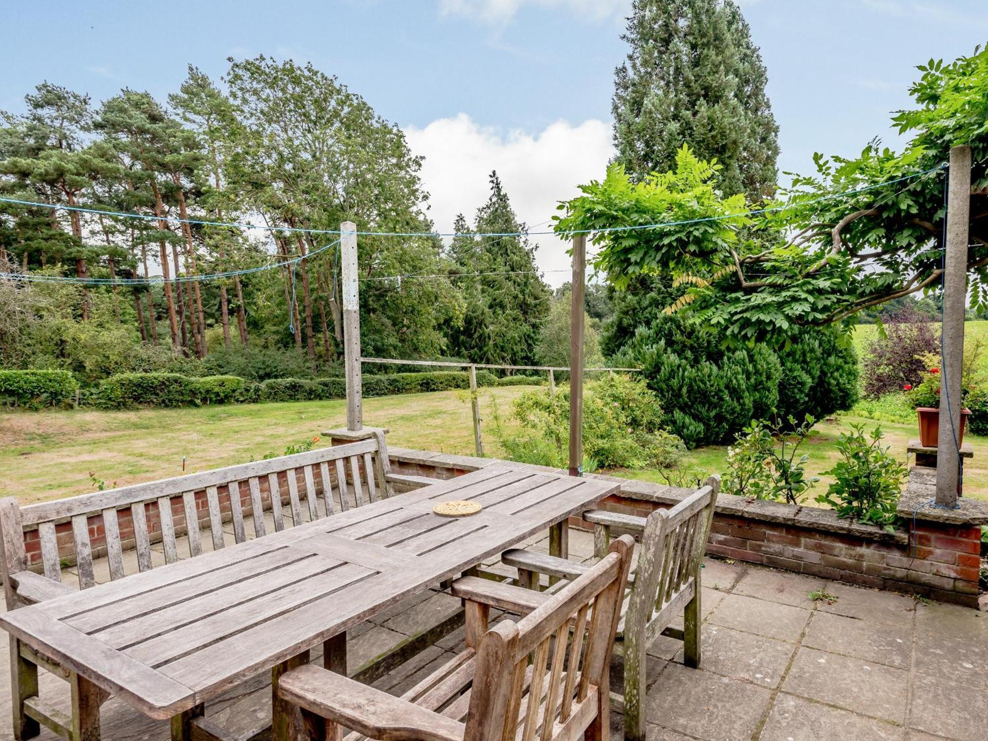 Hilley Holey Villa Horning Bagian luar foto